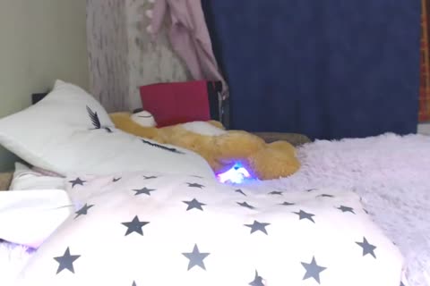 ladyboy Blondelashes19 Deepthroating fake penis's