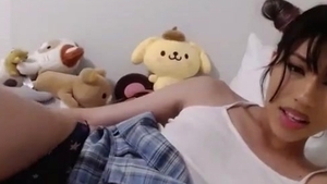 Petite Mexican Mami With tiny penis Camshows Solo
