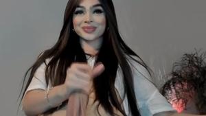 lewd ladyboy acquires wicked Fapping Her stiff cock