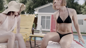 Transfixed: Ella's Enticing Cock Show